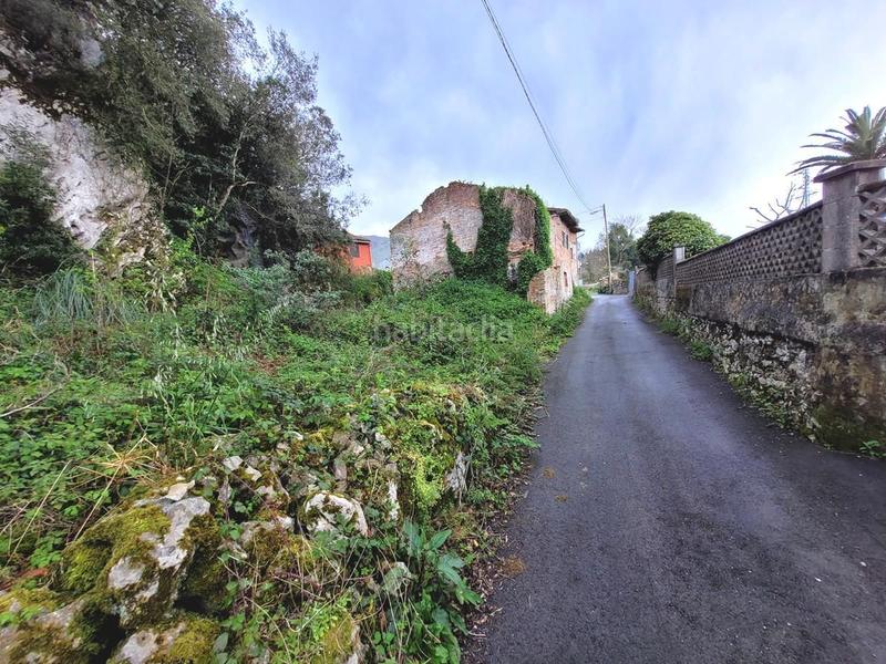 Foto 6a4a0d43-70d6-4fcd-8a16-1ae5a5cc5129. Terreno residencial parcela edificable en balmori en Llanes