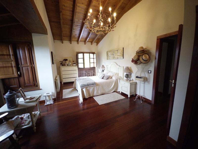 Foto b287d41e-3172-43fa-b6f0-53149e7655b0. Casa chalet en Llanes pueblo Llanes