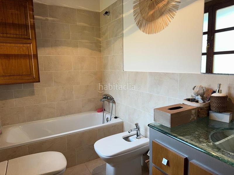 Foto c2e33a12-cb80-450c-8c19-0b63eaaa9f94. Casa chalet en Llanes pueblo Llanes