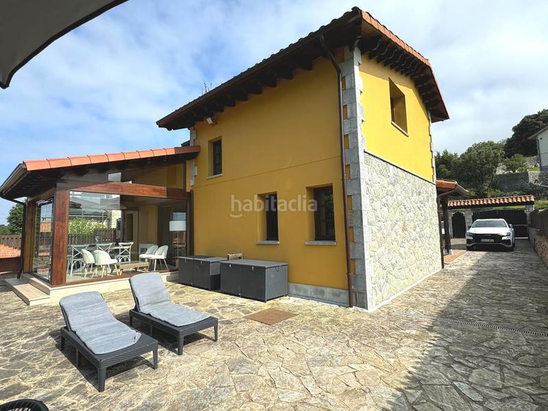 Foto c5a8372c-086a-42ac-81e7-307fb26d76e2. Casa chalet en Llanes pueblo Llanes