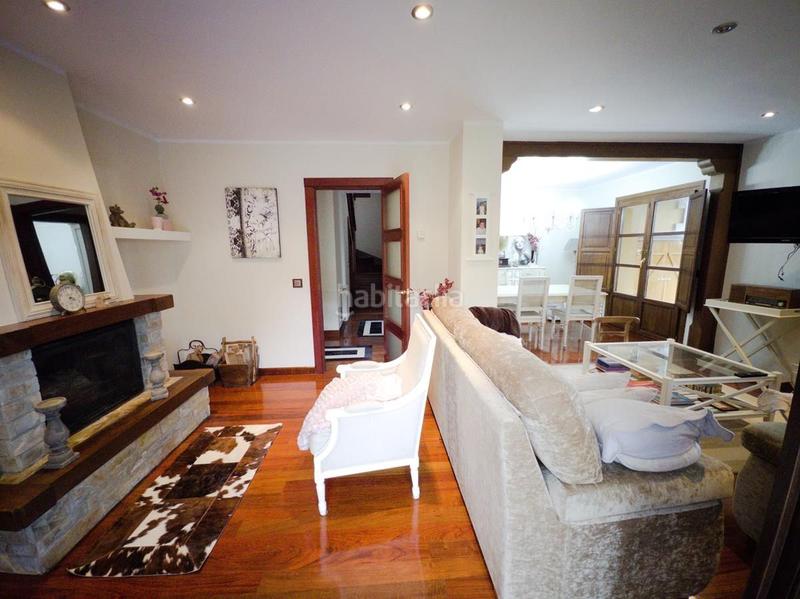 Foto f6f1da78-0ba5-4132-a3c3-e62f1f43ff1a. Casa chalet en Llanes pueblo Llanes