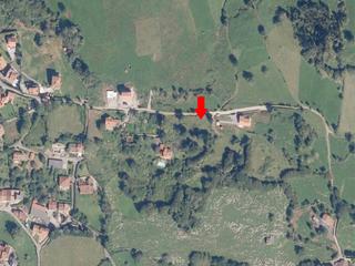 Terreno residenziale in Celorio-Poó-Parres. Parcela en llanes