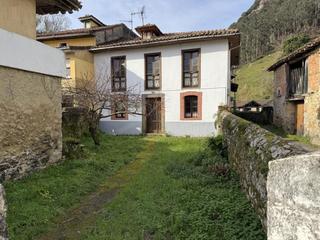 Casa adossada a Vibaña-Ardisana-Caldueño. Casa adosada en rales