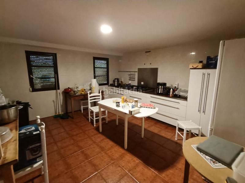 Foto f756acf4-7090-4e83-a60b-5d07603c344c. Édifice dans Vibaña-Ardisana-Caldueño Llanes