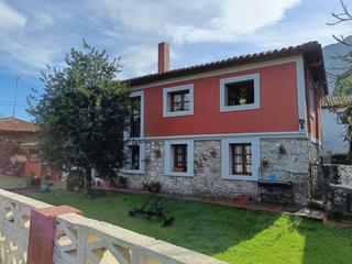 Casa adossada a Posada-Barro. Casa en lledias