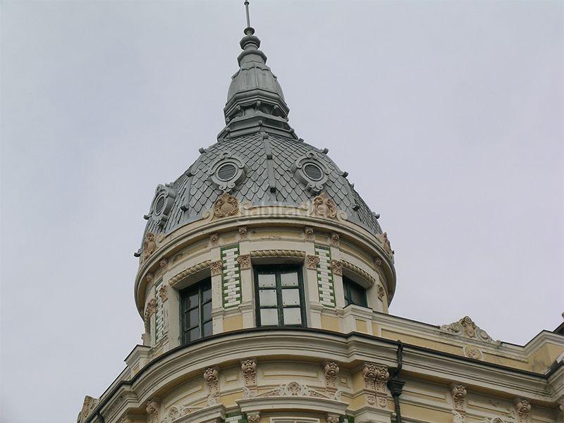 Foto 10fd8a7c-bb16-46e8-bf7c-ad57ef8cf409. Àtic a Llanes pueblo Llanes