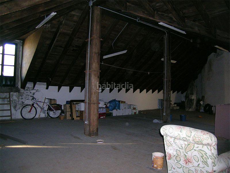 Foto a6e1193c-bed6-431a-ba00-58a8907548e7. Àtic a Llanes pueblo Llanes