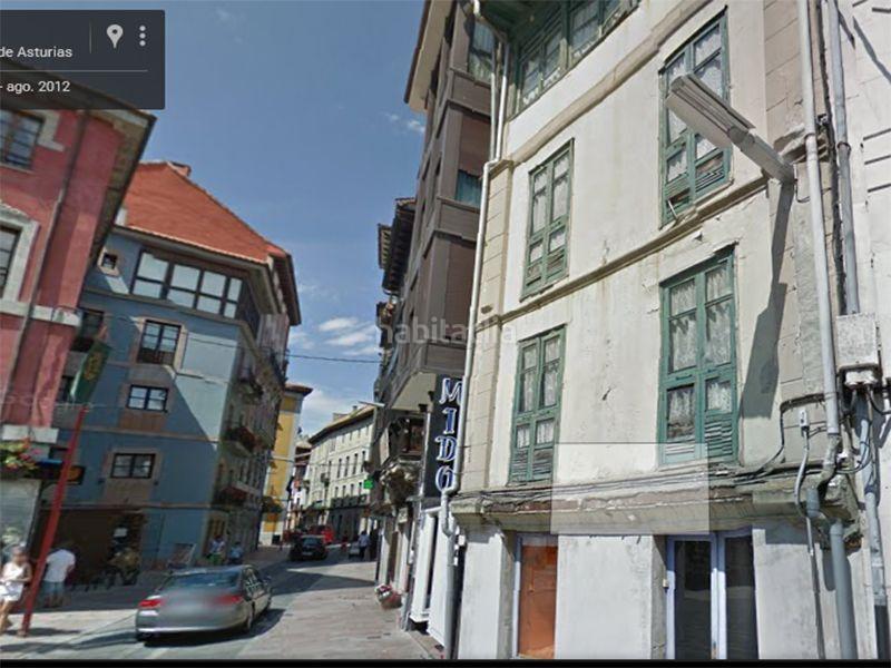 Foto edfbf3ff-3ad4-45d3-a4d7-65ea7c3a32f7. Édifice dans Llanes pueblo Llanes