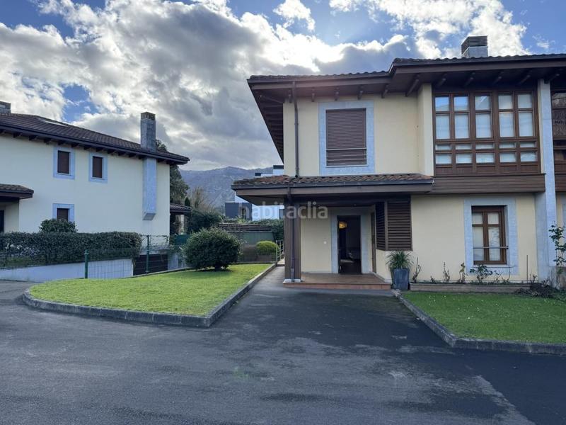 Foto ee1bd605-321f-4241-b882-d4a28b4fc9df. Maison jumelée avec chauffage dans Llanes pueblo Llanes