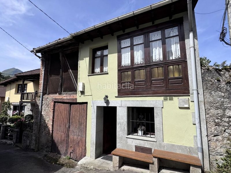 Foto 7b5a72d2-a562-4946-a58a-0b71658ead4a. Casa adossada amb calefacció a Celorio-Poó-Parres Llanes