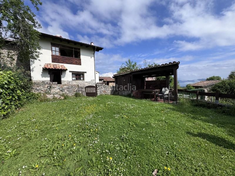 Foto 783677d5-99dd-4958-8255-b1404ba6147c. Casa adossada amb calefacció a Parres
