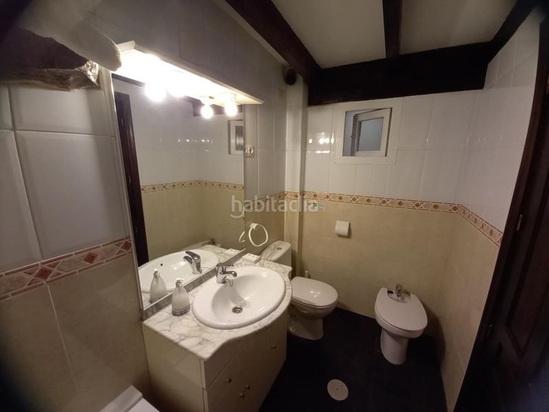 Foto b578f1d0-0e8d-4461-8ec1-6bed1223a2c0. Casa adossada amb calefacció a Parres