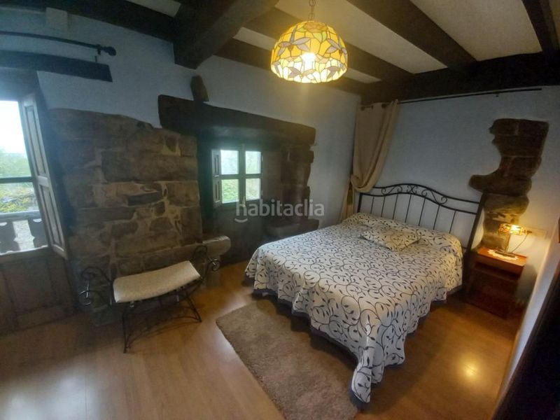 Foto dff7f018-4285-4d75-8d2e-a7cf052594f6. Casa adossada amb calefacció a Parres