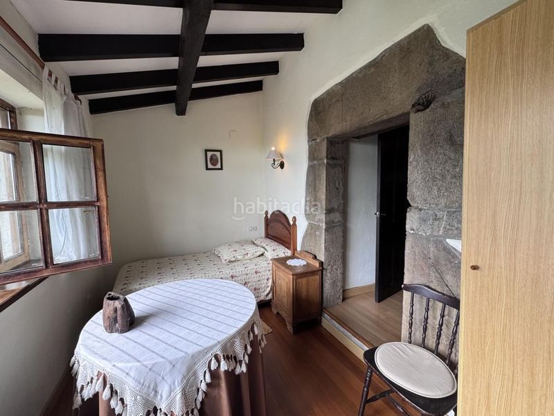 Foto e1fb0f0b-37d3-4237-af7c-8663ebc324ee. Casa adossada amb calefacció a Parres