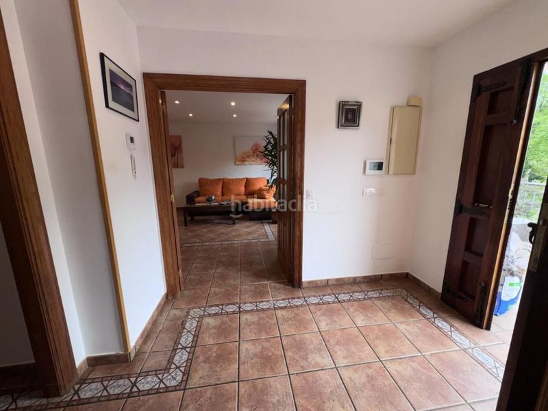 Foto 890f7904-a0df-473b-8b9e-5fdb71e9e514. Casa amb calefacció a Celorio-Poó-Parres Llanes