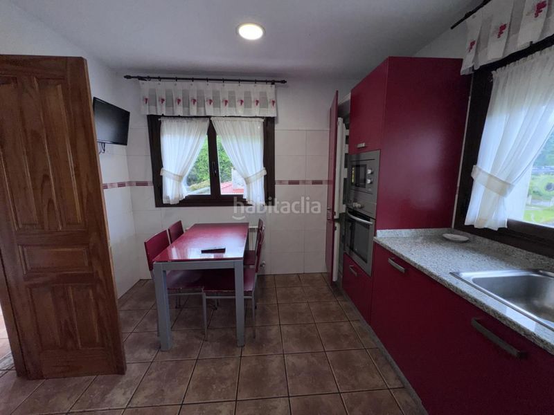 Foto b578489e-b6f3-4cb7-aaf8-49757d269534. Casa amb calefacció a Celorio-Poó-Parres Llanes