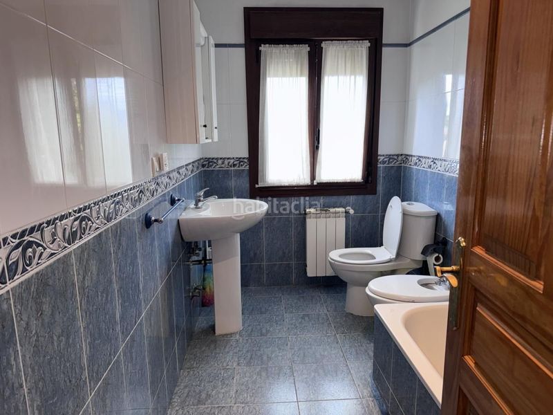 Foto c42a2b50-5e37-4c0c-bc46-9c581c3ac5ac. Casa amb calefacció a Celorio-Poó-Parres Llanes