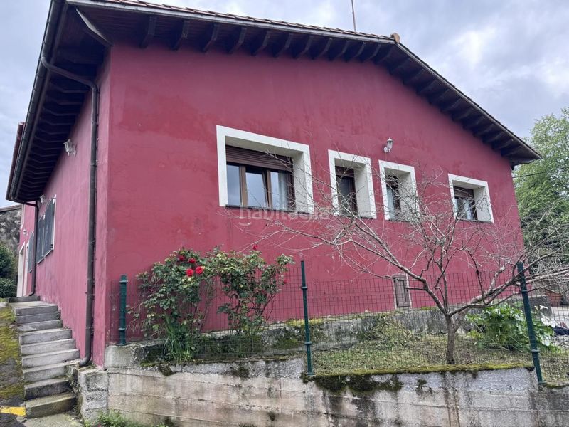 Foto efad4074-d7a9-47e6-8f8a-d14c8b4addc0. Casa amb calefacció a Celorio-Poó-Parres Llanes