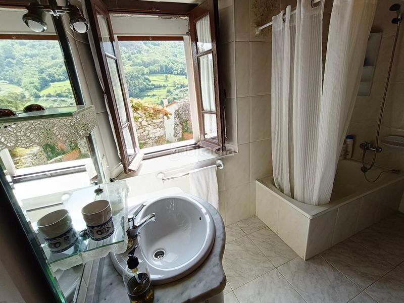 Foto e5061bfe-2add-4cb1-82c6-1d5d13c8e336. Casa amb calefacció a Vibaña-Ardisana-Caldueño Llanes