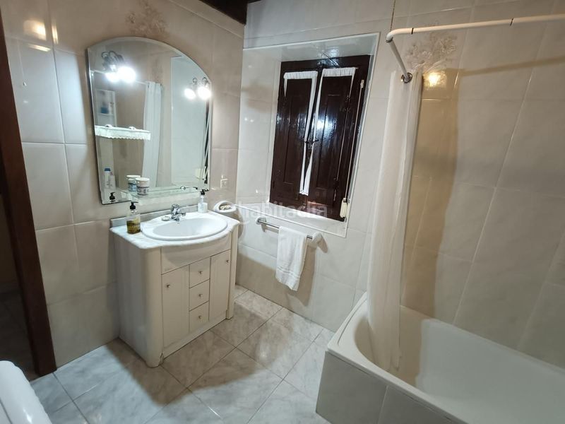 Foto f5b3dd67-f56d-44aa-8908-579441d98e33. Casa amb calefacció a Vibaña-Ardisana-Caldueño Llanes