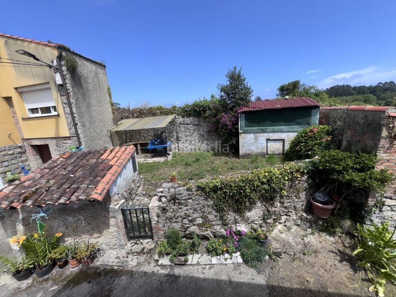 Foto cfc6bd45-2aab-4b25-b41d-0e70016f19f8. Casa adossada amb calefacció a Llanes pueblo Llanes