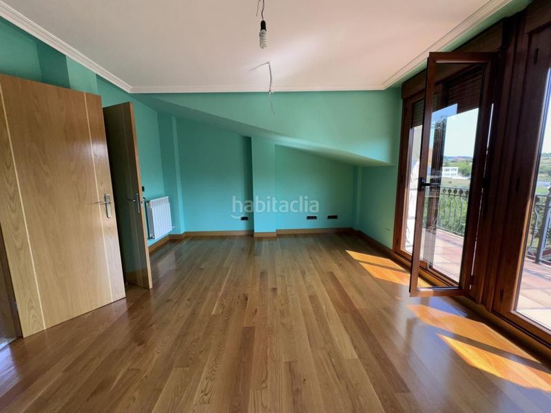 Foto 6e390597-054c-4728-a78e-3d9a9e2b6f03. Casa amb calefacció a Parroquias Norte Siero