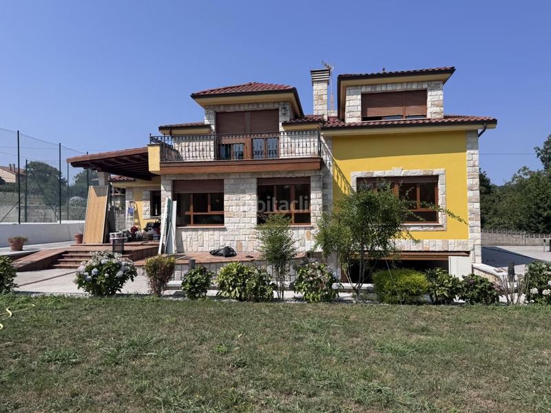 Foto b8360dd2-15ad-475a-b30b-677592c810e9. Casa amb calefacció a Parroquias Norte Siero