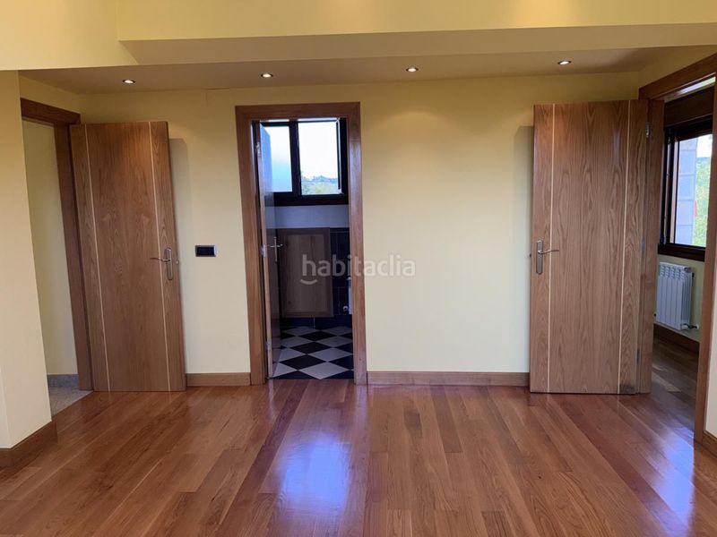 Foto c2f006c1-e3bd-4c19-94a5-f845a2c71f72. Casa amb calefacció a Parroquias Norte Siero