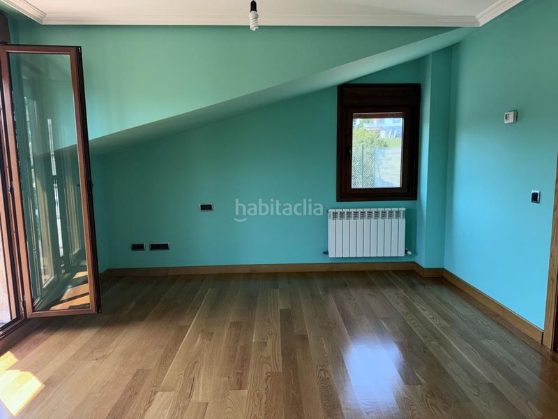 Foto c6f71d3c-3b35-43d6-9aca-551cf03c7dc3. Casa amb calefacció a Parroquias Norte Siero