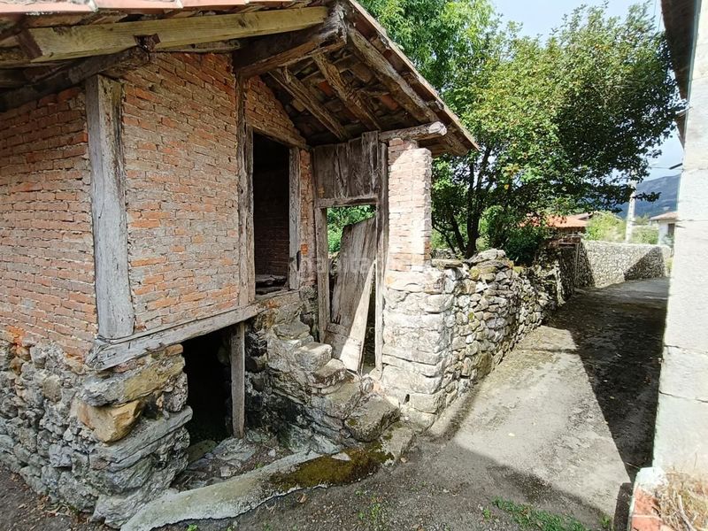 Foto d3edf042-0450-4218-9280-3a10b241e170. Casa adossada a Vibaña-Ardisana-Caldueño Llanes