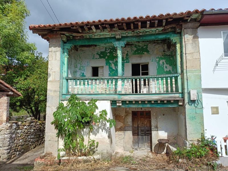 Foto f84496aa-465c-402a-8cd3-628c5406a81f. Casa adossada a Vibaña-Ardisana-Caldueño Llanes