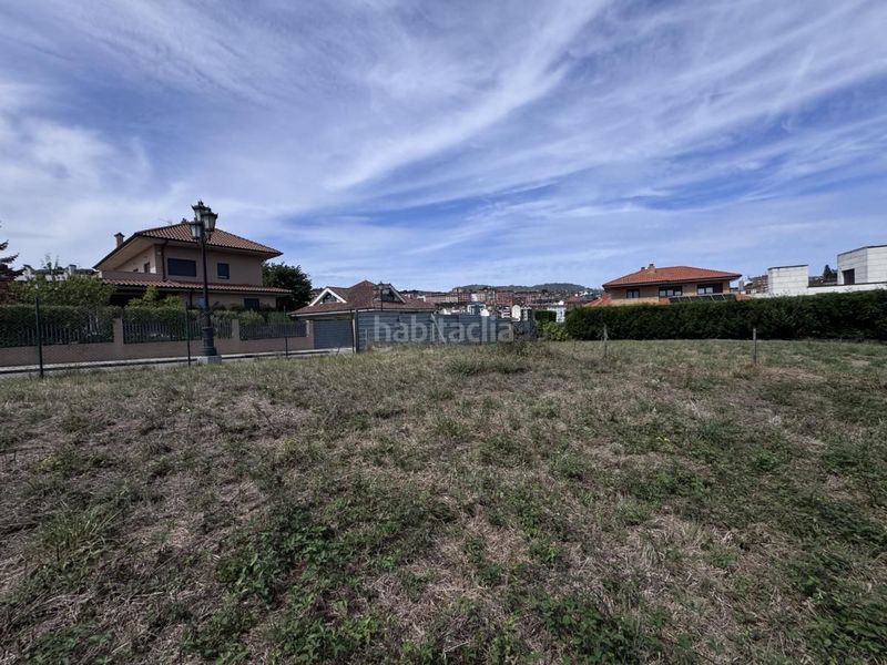 Foto d3794321-883b-4324-96fc-5c52e8a896a0. Terreny residencial a Montecerrao Oviedo