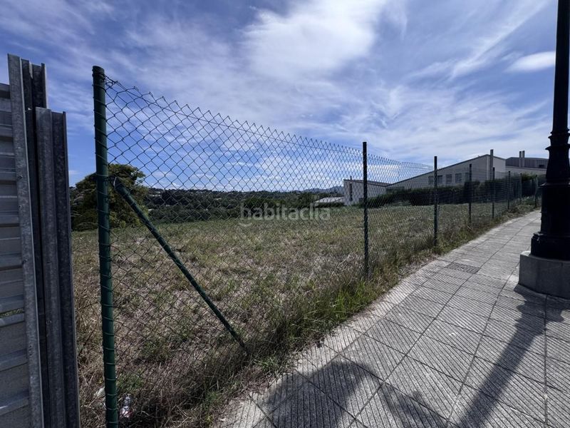 Foto de35be8c-7cc4-4505-a8f2-b36390c69278. Terreny residencial a Montecerrao Oviedo