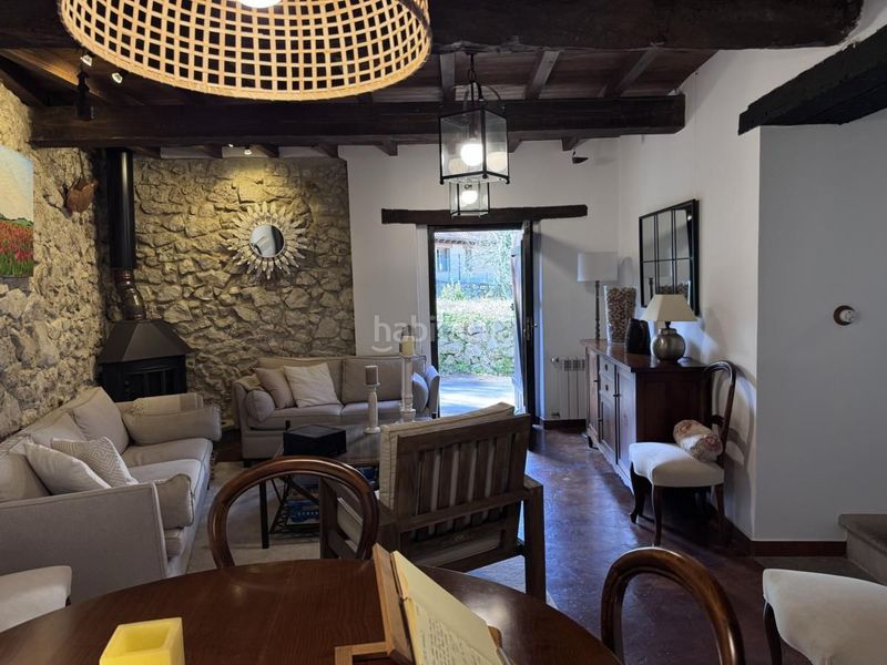 Foto a822b2db-b306-47b8-8c31-2c3df625d0b4. Casa adossada amb calefacció a Posada-Barro Llanes
