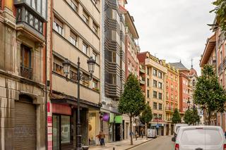 Bureau à Calle melquiades álvarez 14