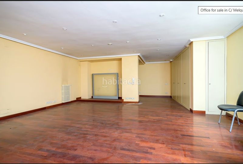 Foto 08ca8205-924b-4db3-966f-e7217c8f0228. Büro in calle melquiades álvarez 14 in Salesas - Foncalada - Campoamor Oviedo