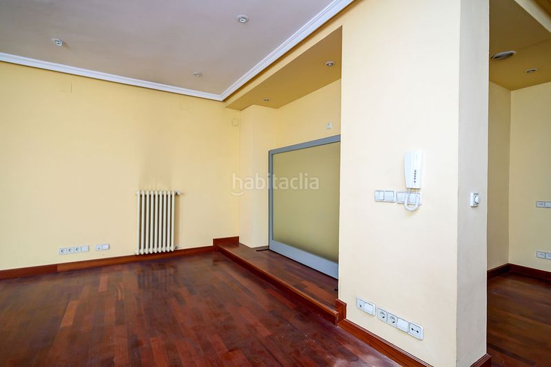 Foto 920afddb-b9ce-472c-bd93-79c2d1b936de. Büro in calle melquiades álvarez 14 in Salesas - Foncalada - Campoamor Oviedo