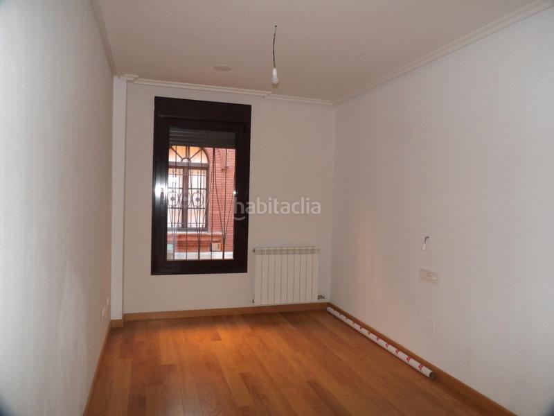 Foto 3c3e2637-33be-48fb-beaf-e58d2b655873. Appartement in calle cardenal landázuri 19 in Casco Antiguo León