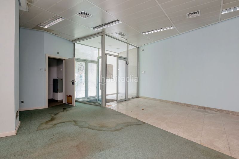 Foto 3023d210-15c8-4d31-a2e3-516e2bd7f7e6. Local comercial a Centro Gijón