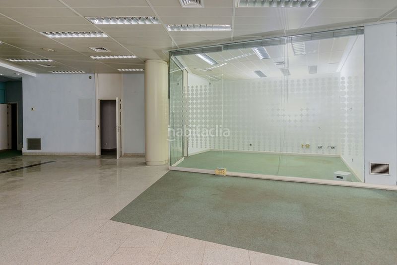 Foto 67658d70-7820-4d0e-8147-abd44e13874b. Local comercial a Centro Gijón