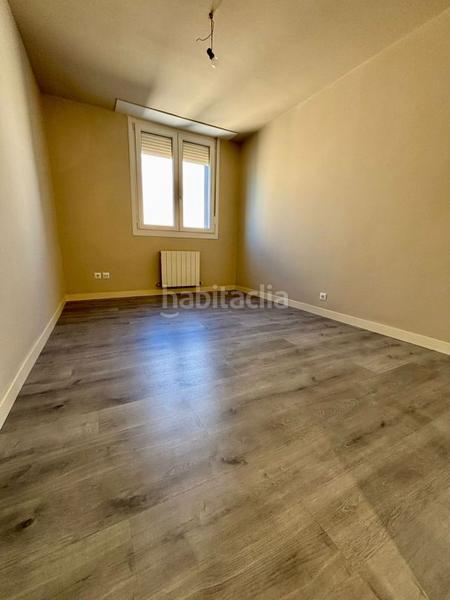 Foto 23a1074a-9e25-4fae-9181-ec93e9d6843a. Flat with heating in Zabala Bilbao