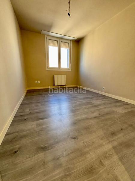 Foto 4a61076a-d852-47b6-9ea6-4a59286f3c49. Flat with heating in Zabala Bilbao