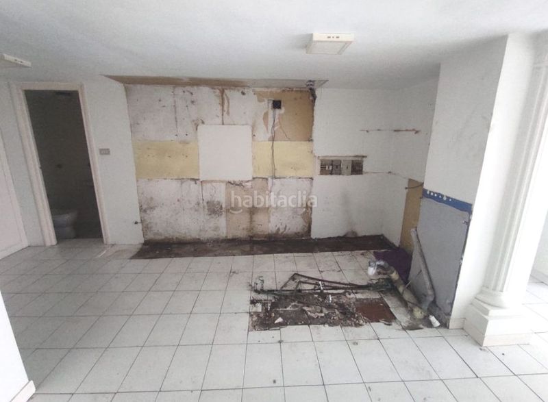 Foto d2d880d7-868a-44c0-97da-3c9860401b68. Local comercial a Rekalde Centro Bilbao