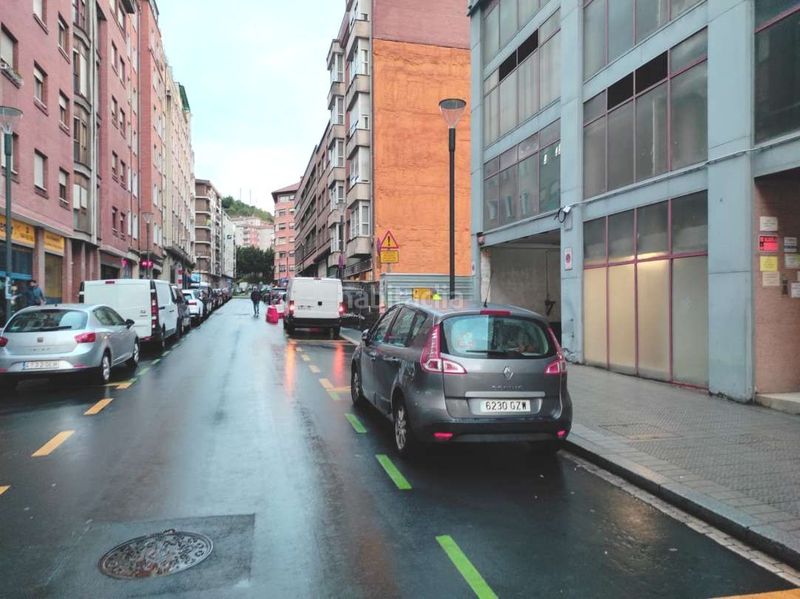 Foto ed92c8c8-a85a-4cea-8dc1-081690877eff. Local comercial a Rekalde Centro Bilbao