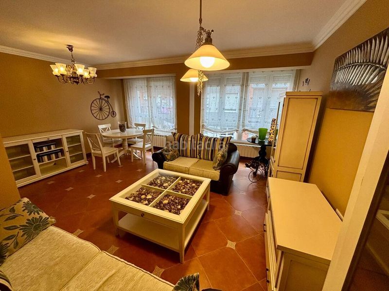 Foto 5545e763-6f10-47ea-9883-fcffea45f459. Pis amb calefacció a Centro Santurtzi