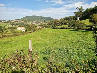 Landgut  Barrio arnuero-estorriguera. Consultoría inmobiliaria urdina vende finca rustica en arnuero