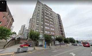 Aparcament cotxe  Peirao da palloza. Plaza de garaje en cuatro caminos