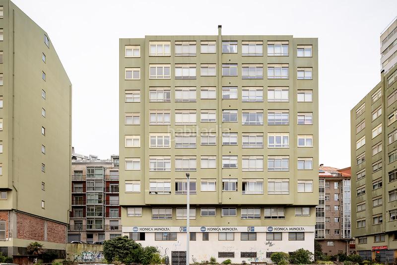 Foto 03027d95-06a9-4e0f-9153-901eb0670c9f. Locale commerciale in Los Castros - Castrillón Coruña (A)