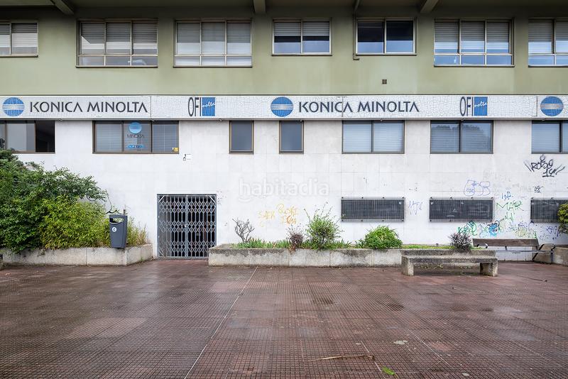 Foto 75d51bab-545e-470b-8f74-57857b06328d. Locale commerciale in Los Castros - Castrillón Coruña (A)