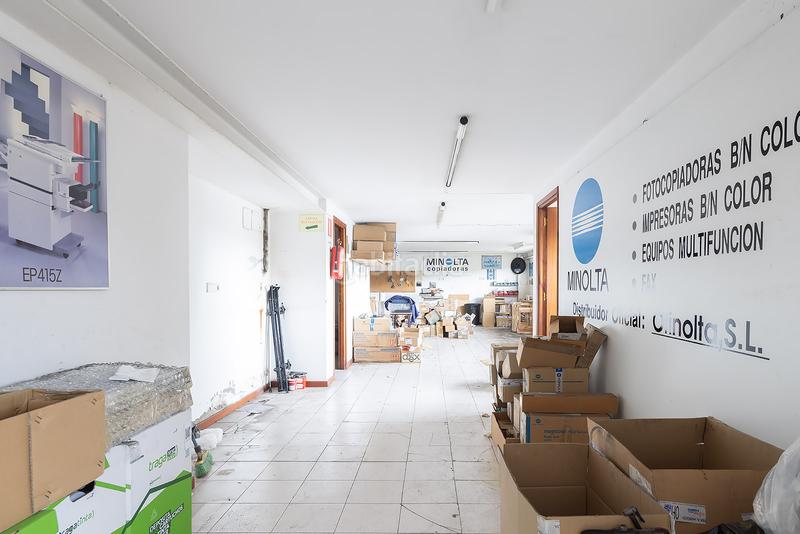 Foto a6ba3e44-c1b1-4e6a-816f-e6c4d832476d. Locale commerciale in Los Castros - Castrillón Coruña (A)